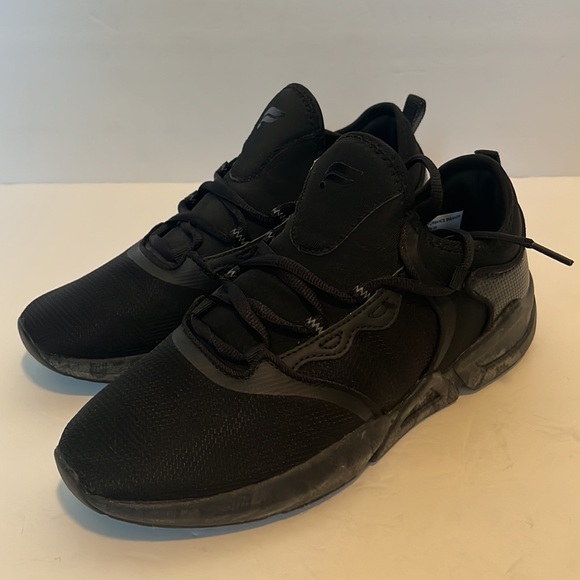 NEW Fabletics Cambria Performance Black Sneakers - Picture 2 of 8